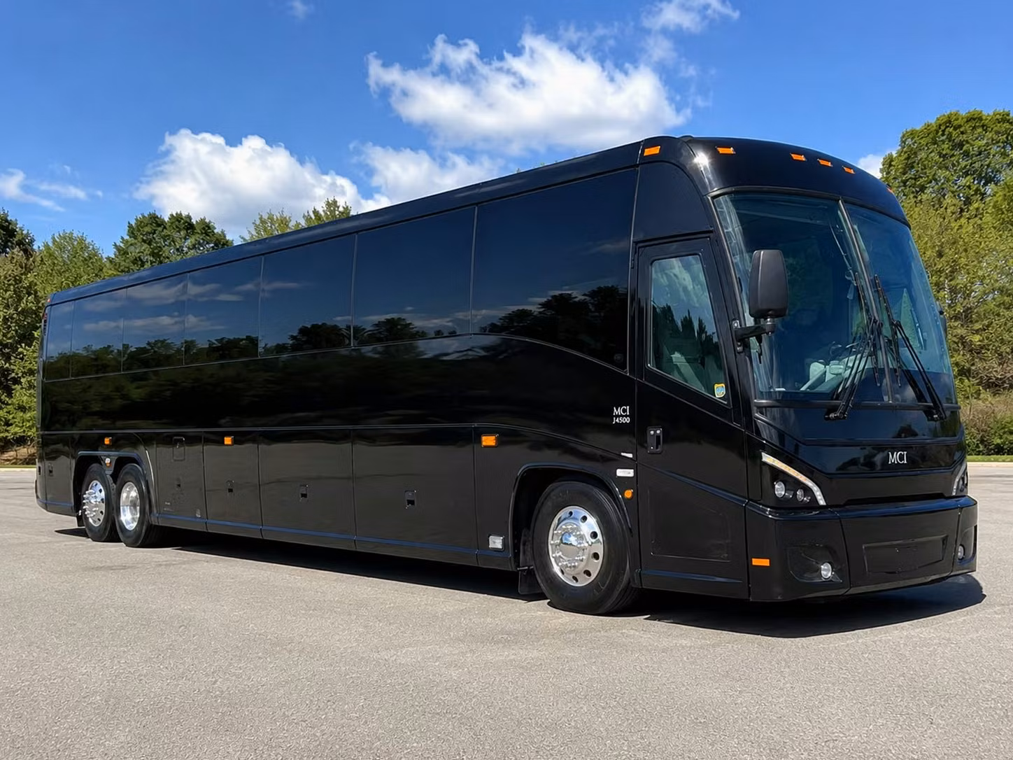 concert festival and private event bus rentals in worcester