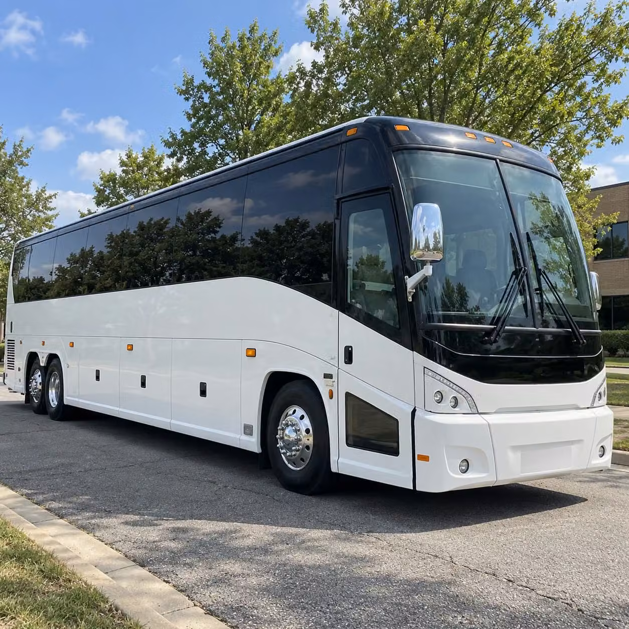 long distance field trip buses from worcester to boston plymouth beyond